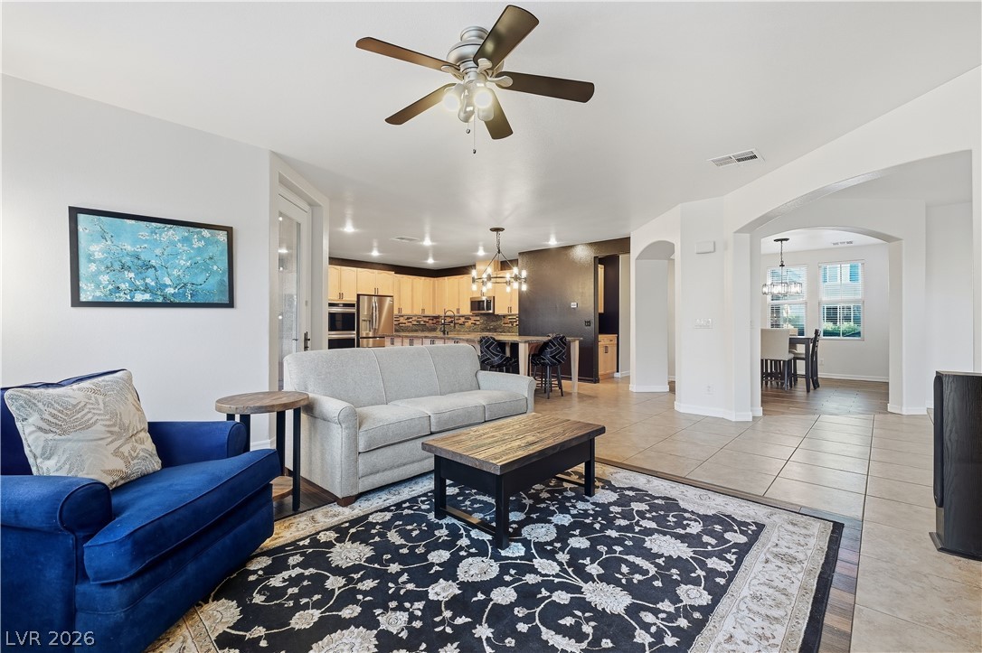 7572 Desertscape Avenue Las Vegas NV 89178