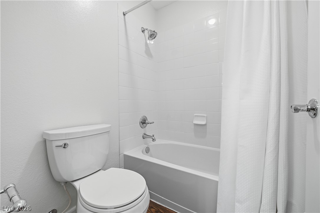 7572 Desertscape Avenue Las Vegas NV 89178