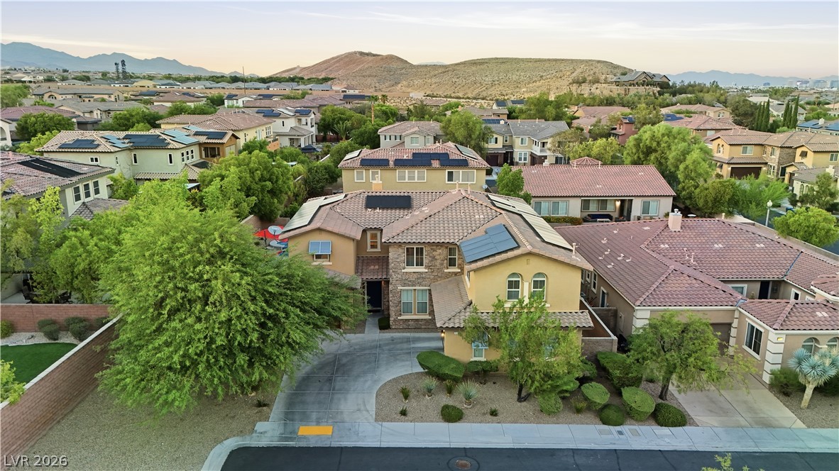 7572 Desertscape Avenue Las Vegas NV 89178
