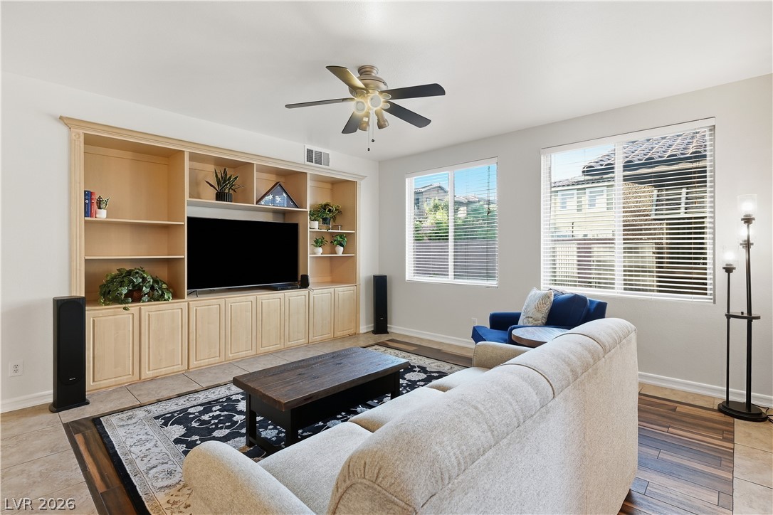 7572 Desertscape Avenue Las Vegas NV 89178