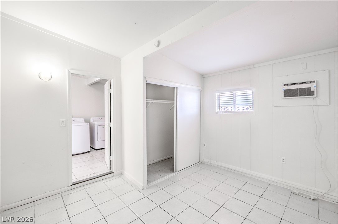 221 Milinane Drive Las Vegas NV 89107