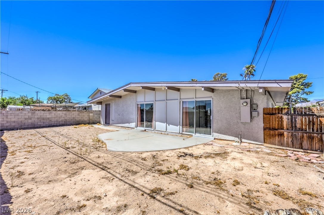 221 Milinane Drive Las Vegas NV 89107