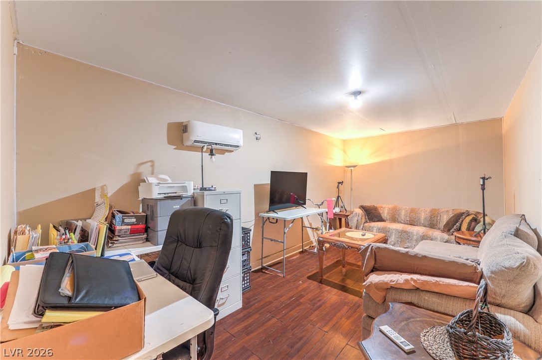 6728 Wenatchee Drive Las Vegas NV 89107