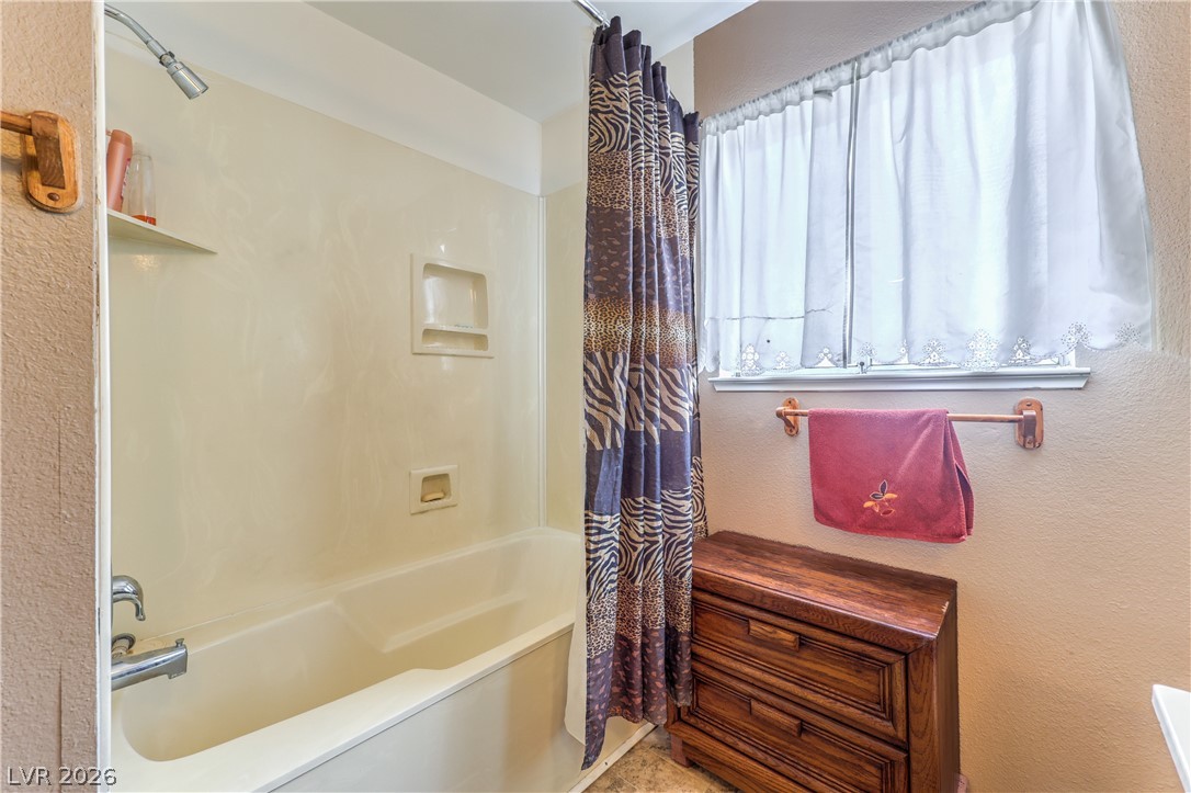 6728 Wenatchee Drive Las Vegas NV 89107