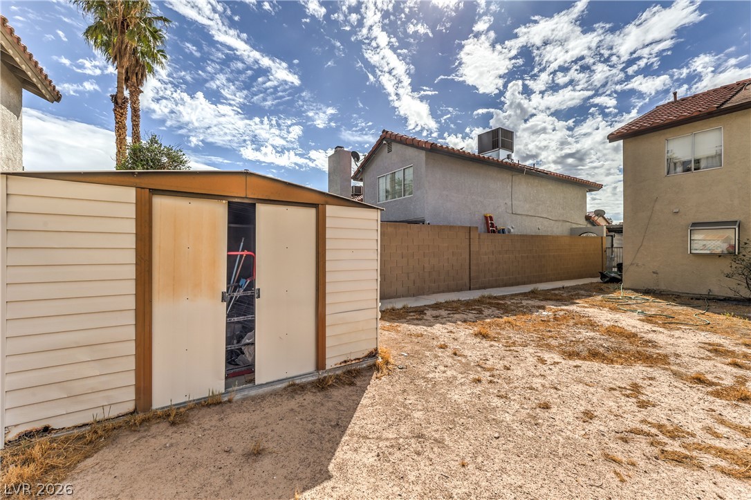 6728 Wenatchee Drive Las Vegas NV 89107