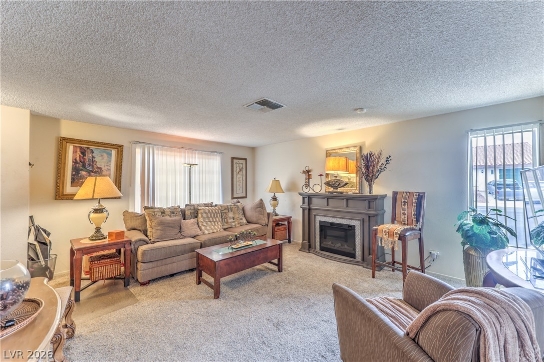 6728 Wenatchee Drive Las Vegas NV 89107