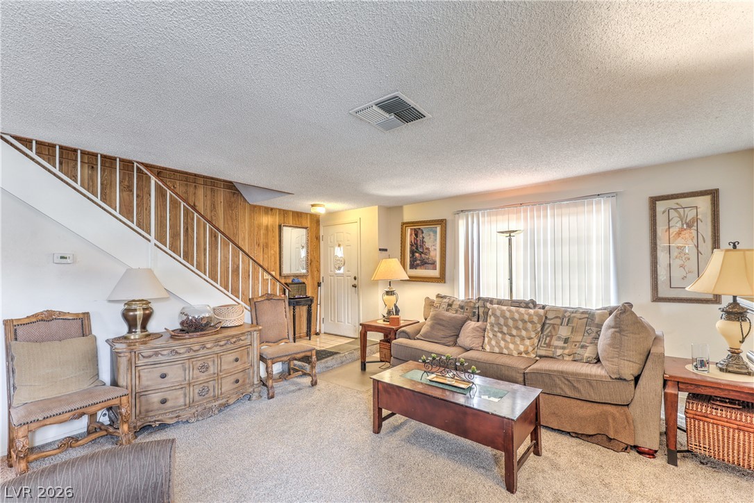 6728 Wenatchee Drive Las Vegas NV 89107