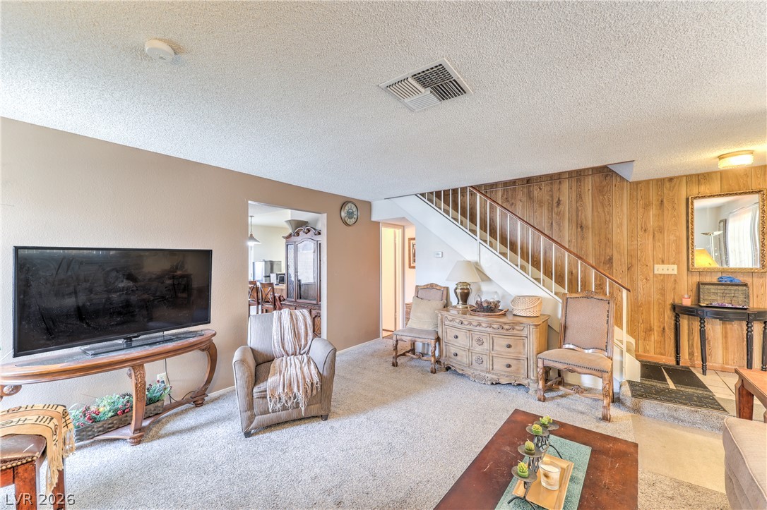 6728 Wenatchee Drive Las Vegas NV 89107