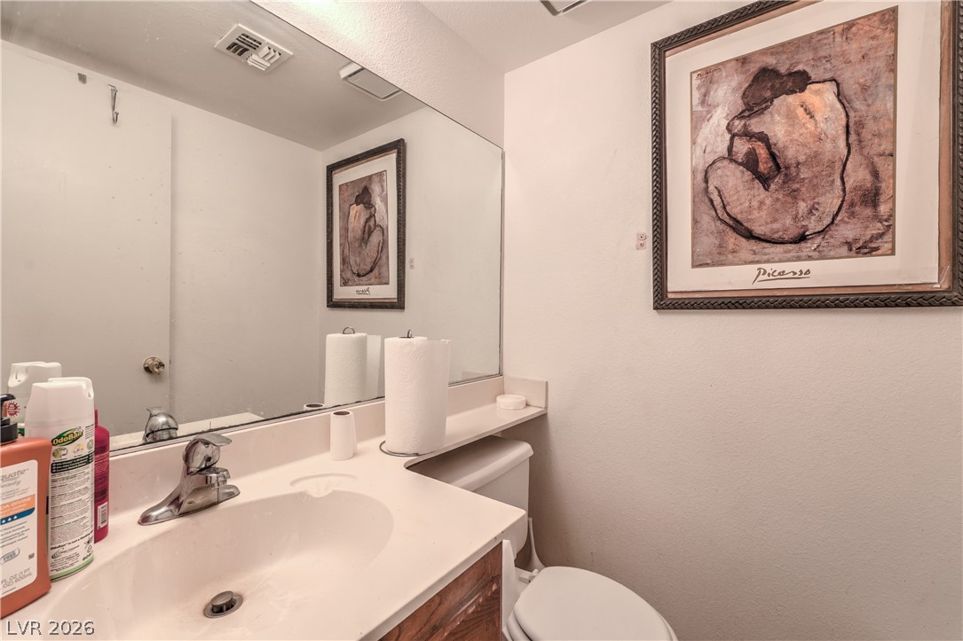 6728 Wenatchee Drive Las Vegas NV 89107