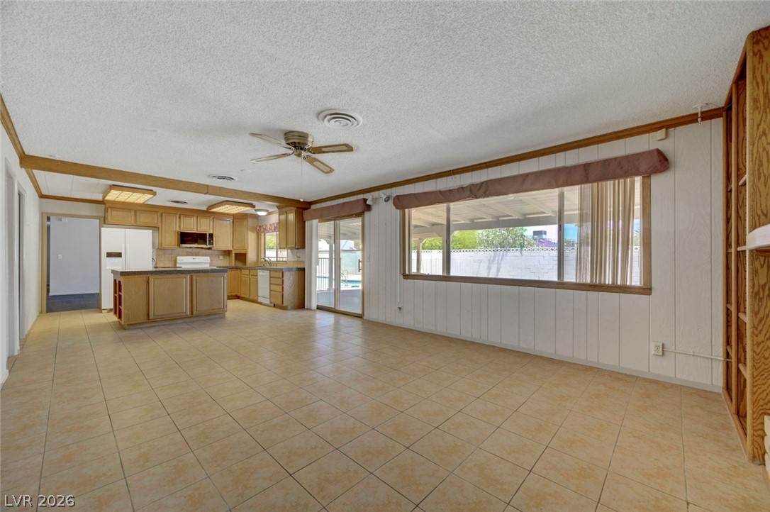 1900 Stonehaven Drive Las Vegas NV 89108