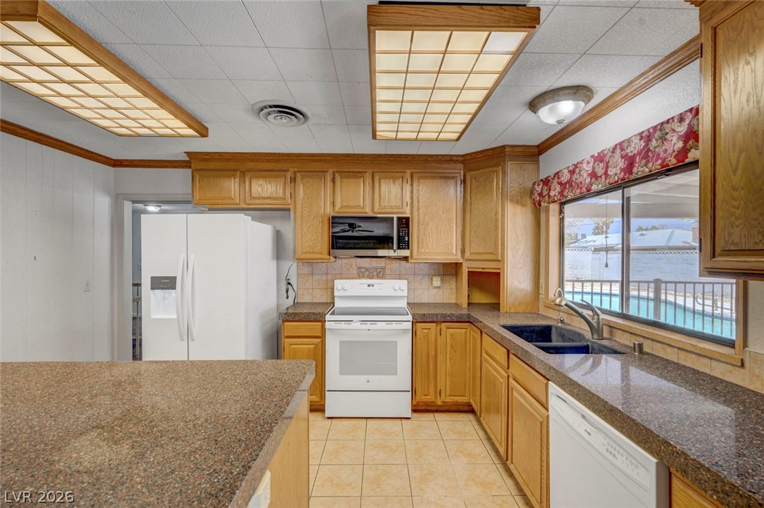 1900 Stonehaven Drive Las Vegas NV 89108
