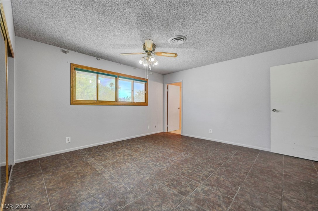 1900 Stonehaven Drive Las Vegas NV 89108