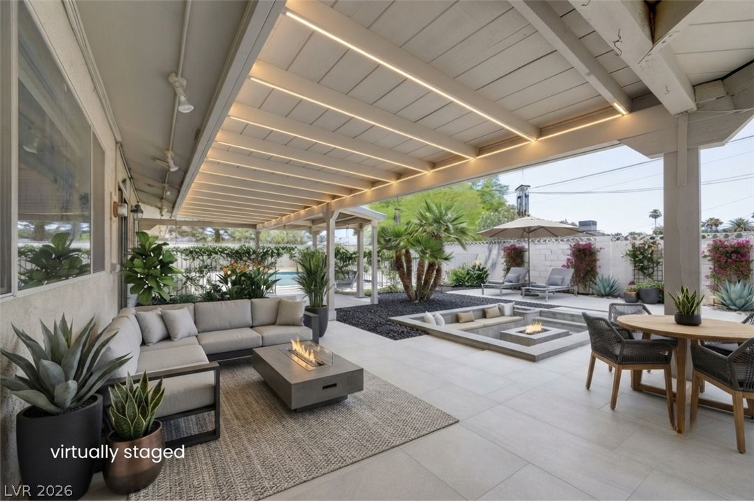 1900 Stonehaven Drive Las Vegas NV 89108