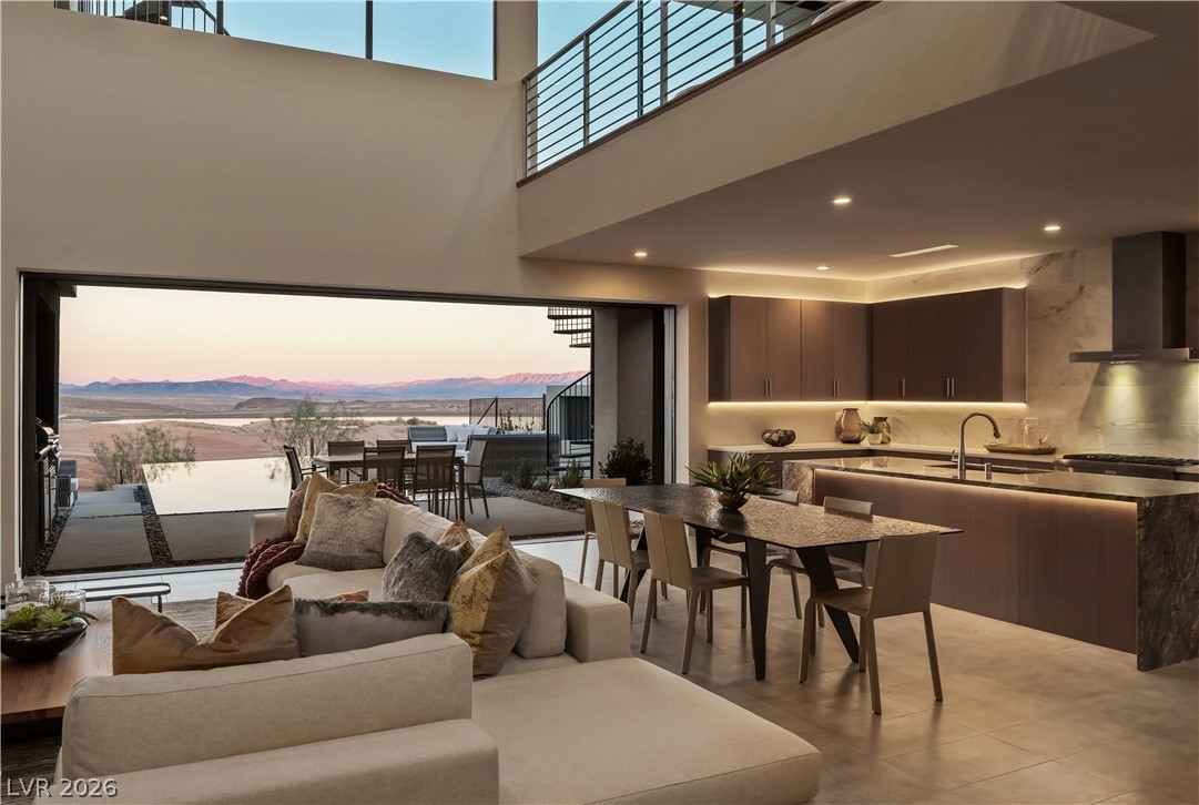 189 Still Shores Street Henderson NV 89011