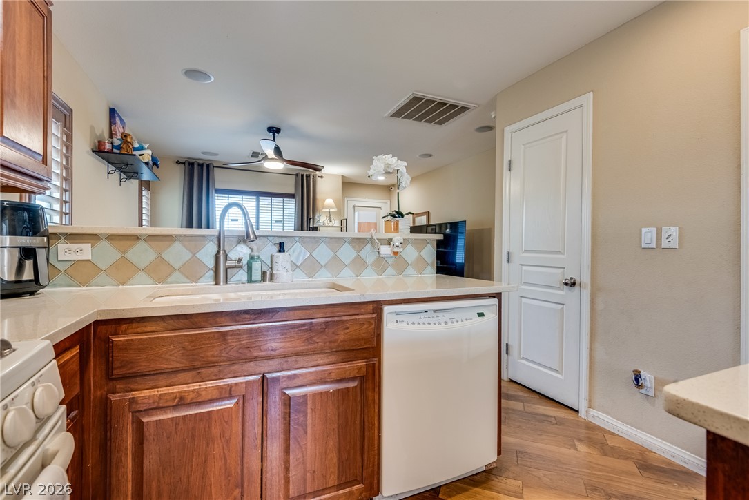 5280 Judkins Drive Las Vegas NV 89122