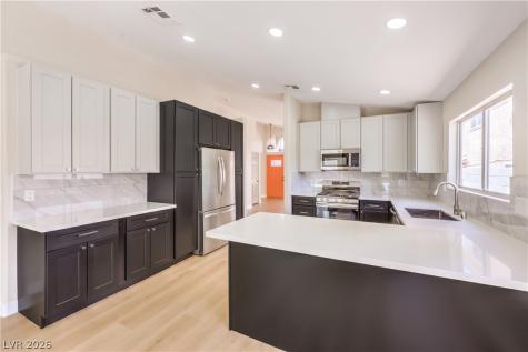 8305 Windrush Avenue Las Vegas NV 89117