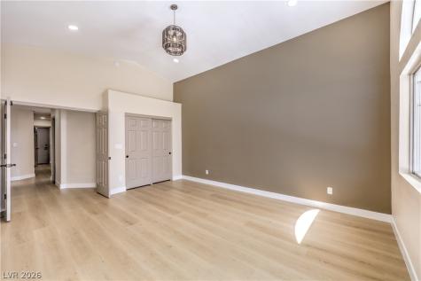 8305 Windrush Avenue Las Vegas NV 89117