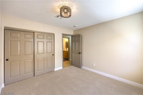 8305 Windrush Avenue Las Vegas NV 89117