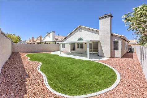 8305 Windrush Avenue Las Vegas NV 89117