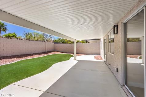 8305 Windrush Avenue Las Vegas NV 89117