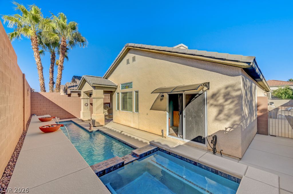5289 South Tee Pee Lane Las Vegas NV 89148