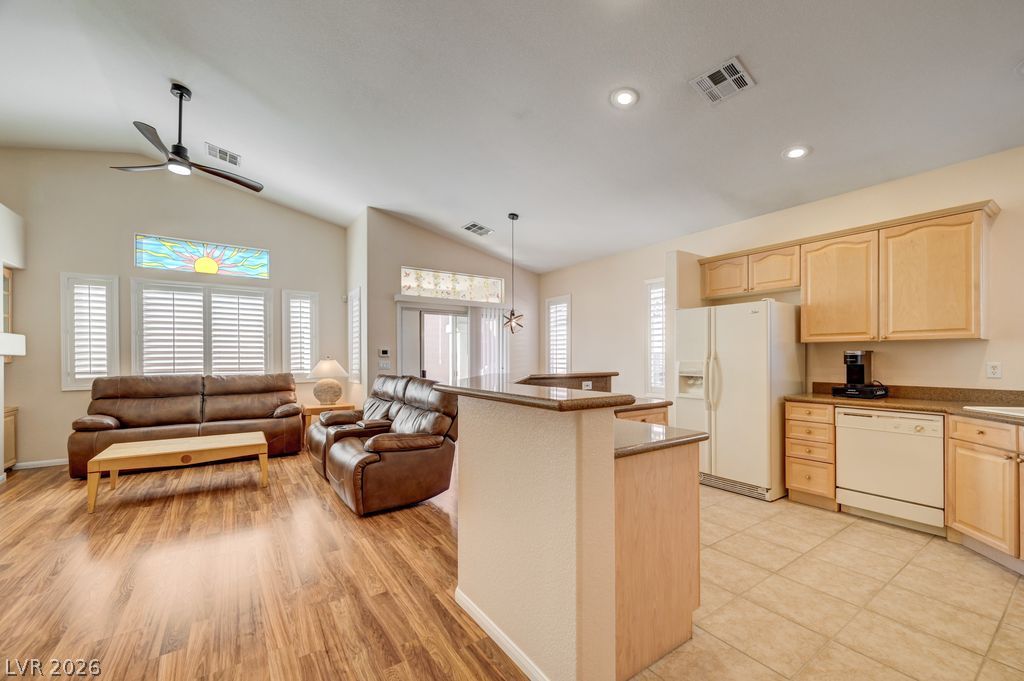 5289 South Tee Pee Lane Las Vegas NV 89148