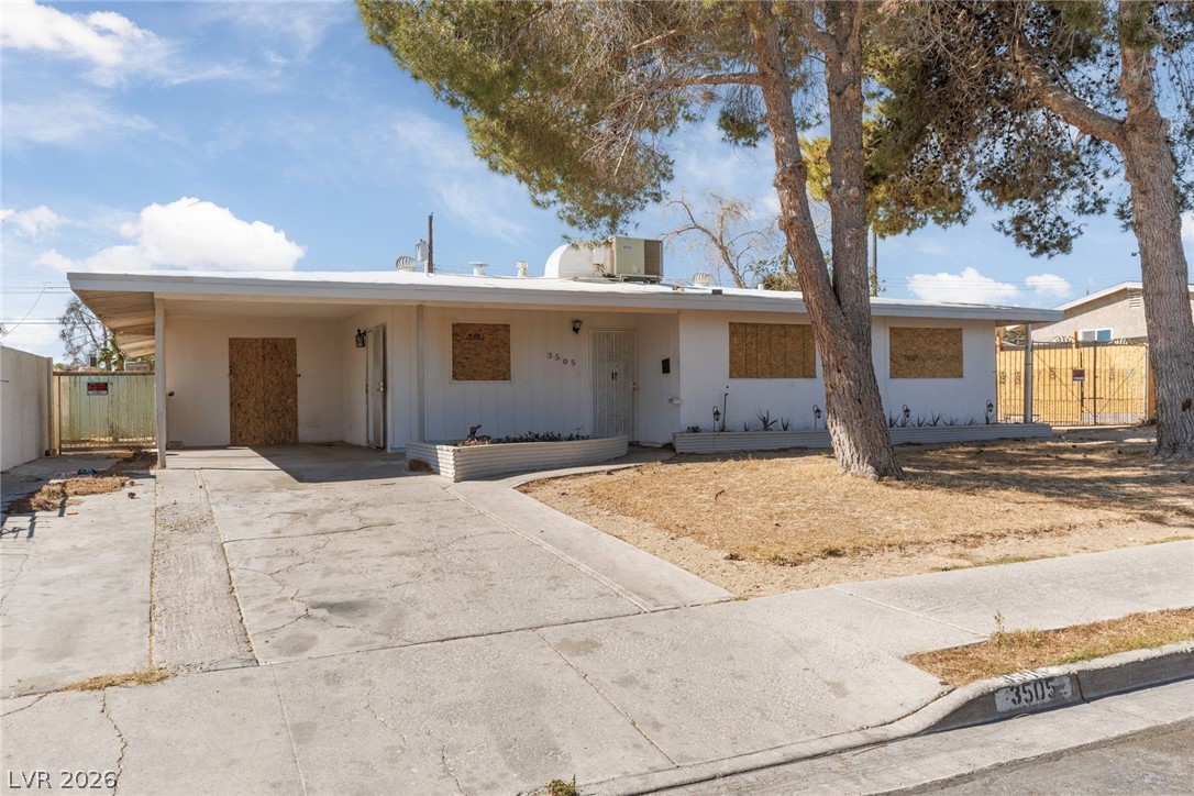 3505 Navajo Way Las Vegas NV 89108