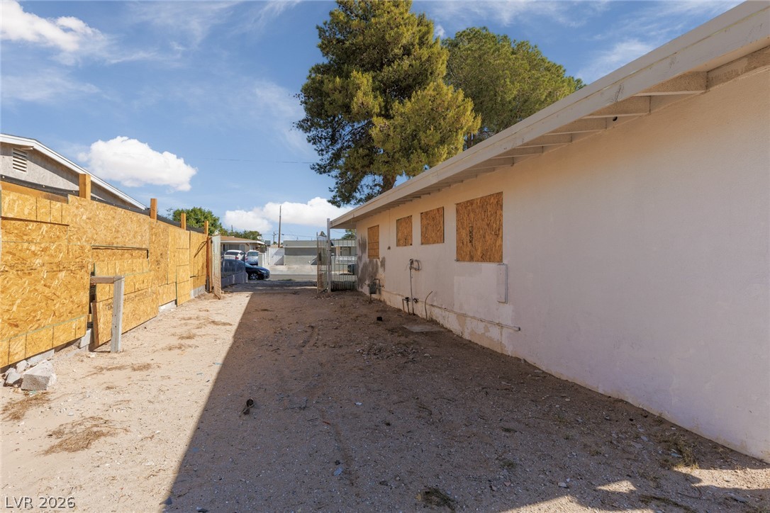 3505 Navajo Way Las Vegas NV 89108