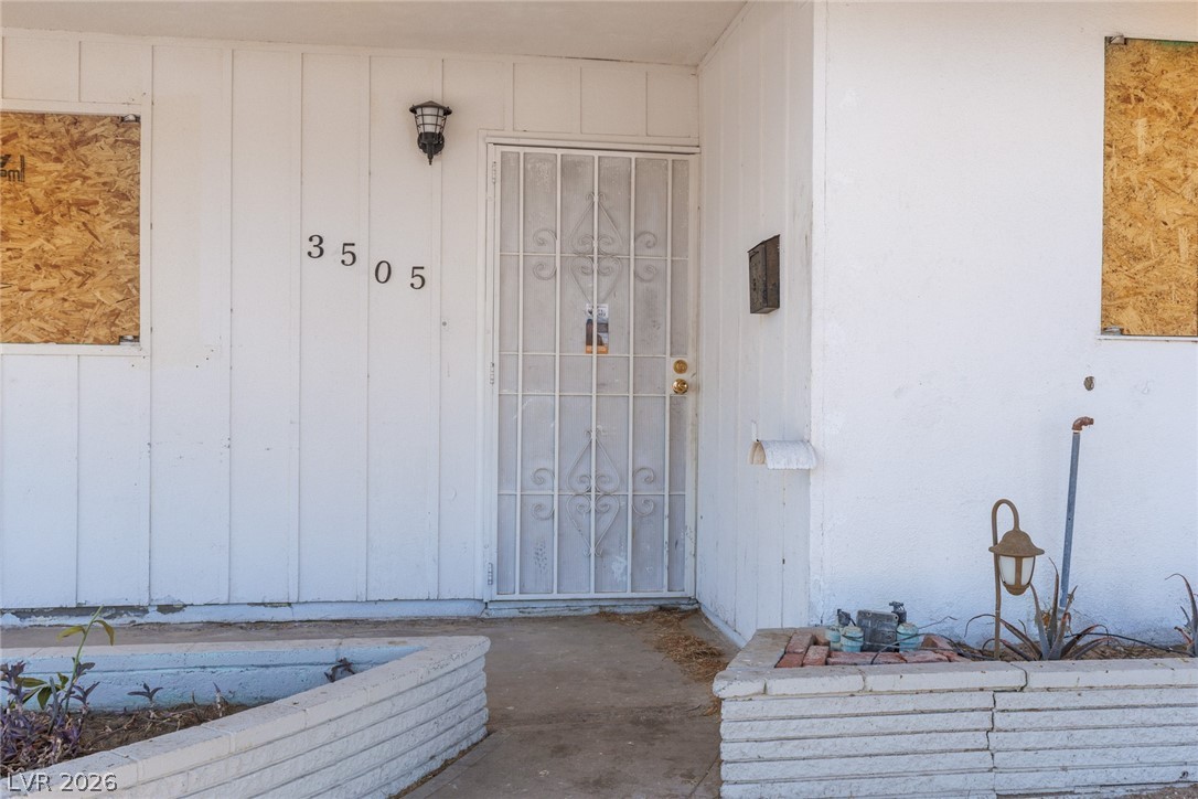 3505 Navajo Way Las Vegas NV 89108