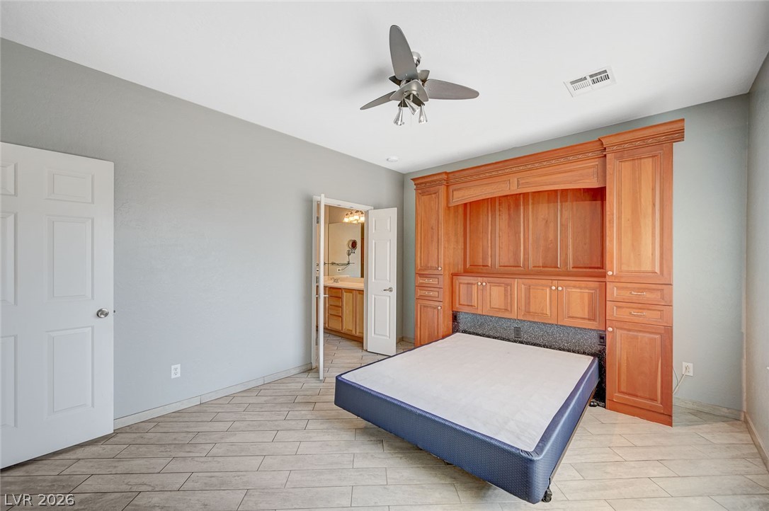 5977 Falconer Avenue Las Vegas NV 89122