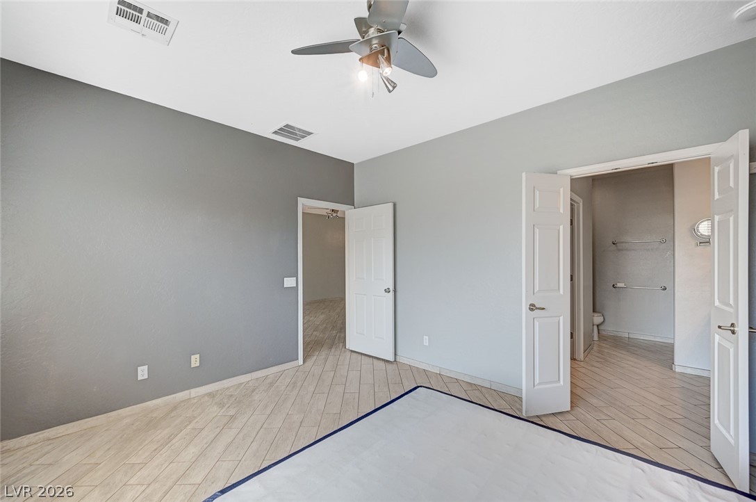 5977 Falconer Avenue Las Vegas NV 89122