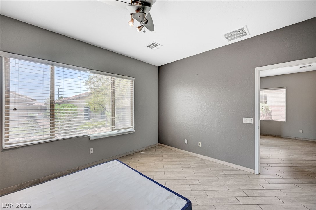 5977 Falconer Avenue Las Vegas NV 89122