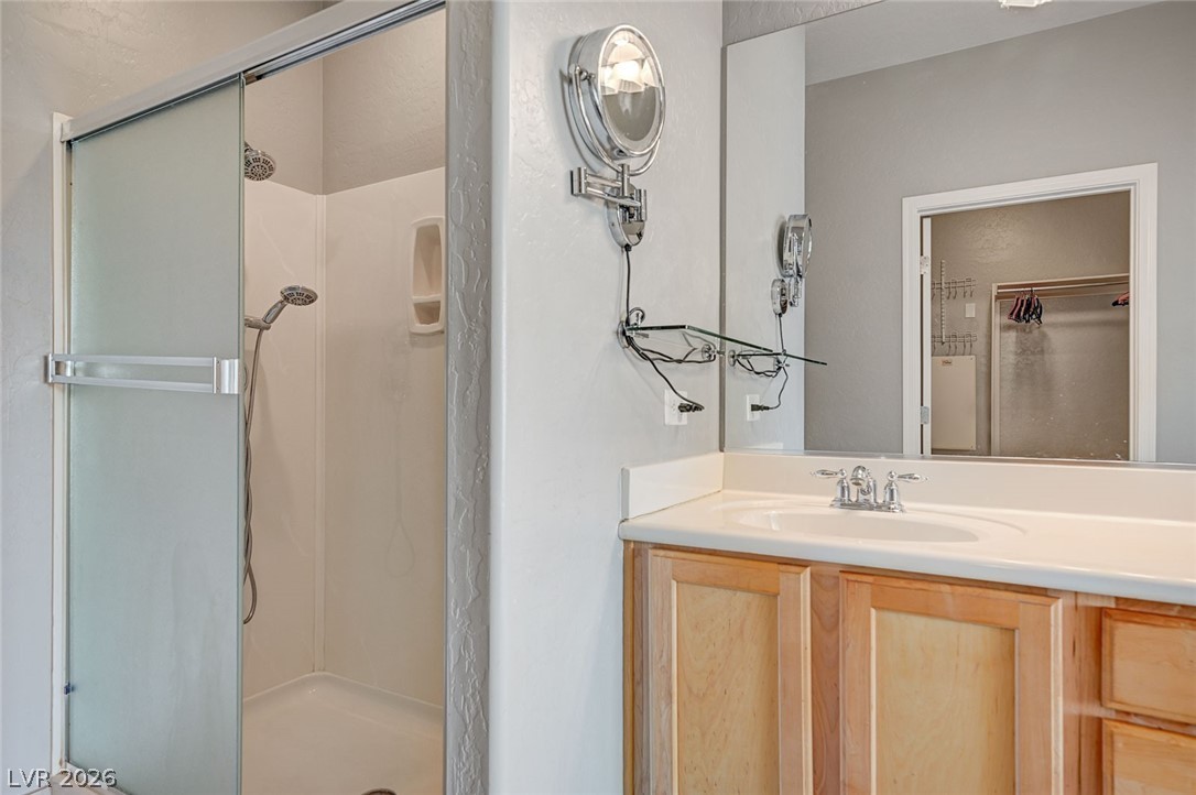 5977 Falconer Avenue Las Vegas NV 89122