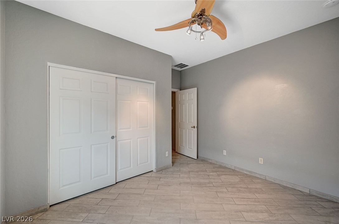 5977 Falconer Avenue Las Vegas NV 89122