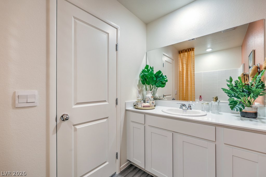 7376 Monique Creek Street North Las Vegas NV 89084
