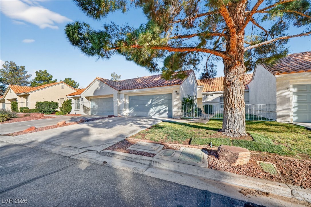 2262 Cassatt Drive Henderson NV 89074