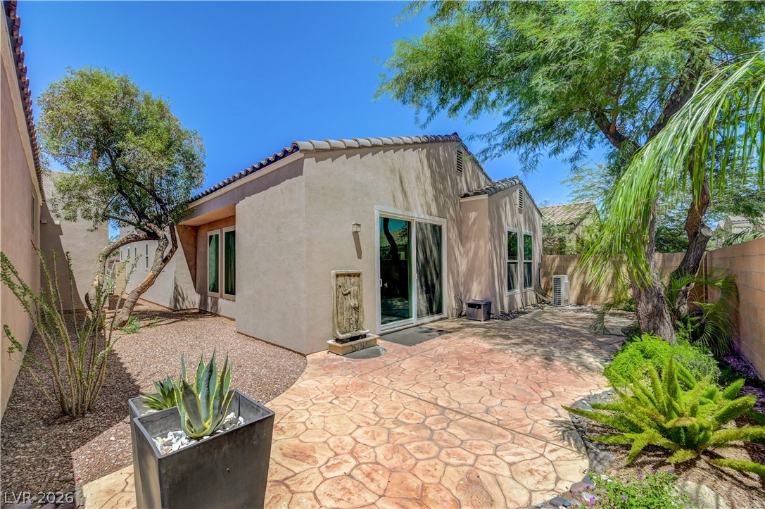 179 Staten Island Avenue Las Vegas NV 89123