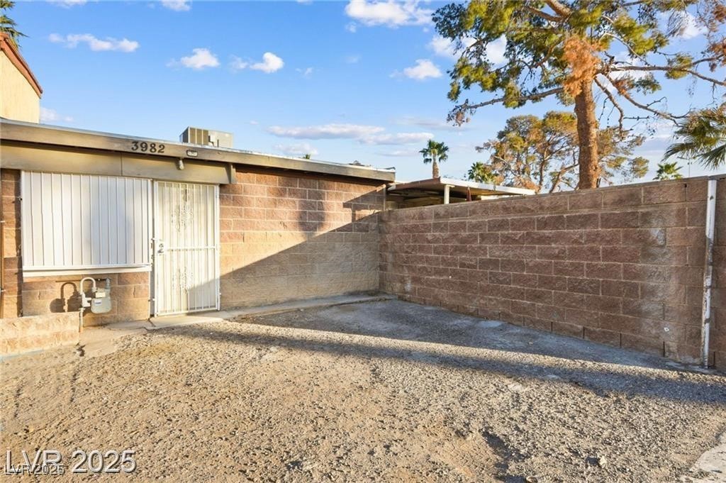 3982 Voxna Street Las Vegas NV 89119