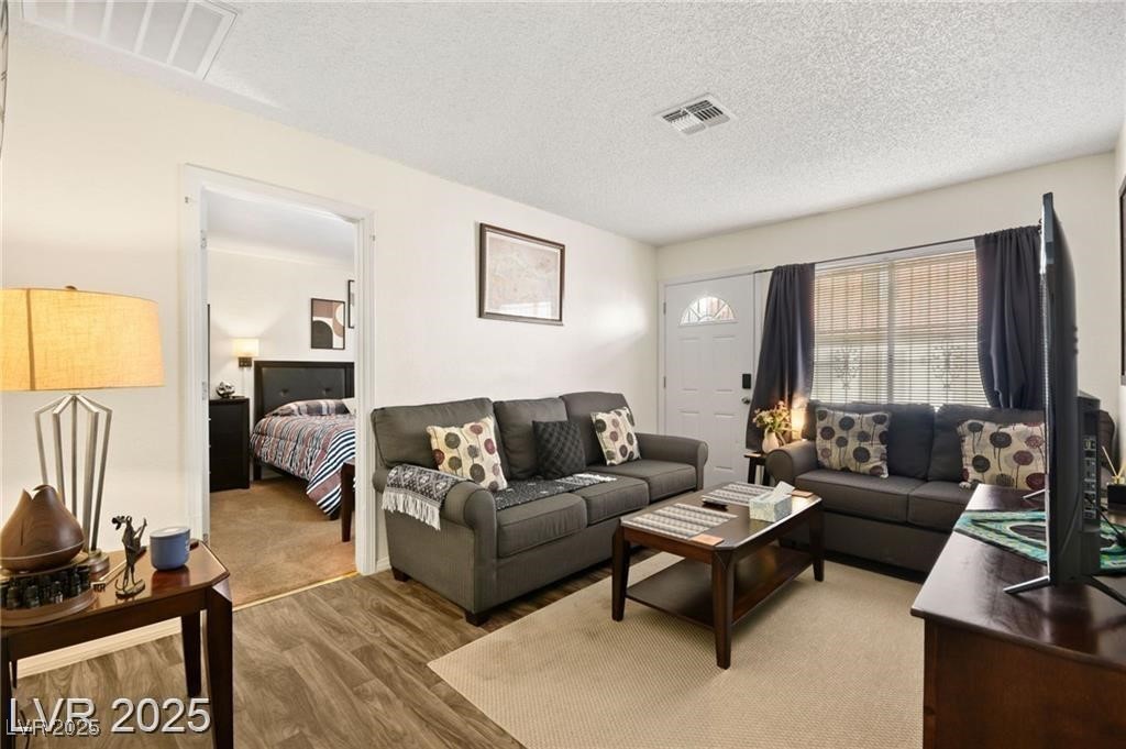 3982 Voxna Street Las Vegas NV 89119