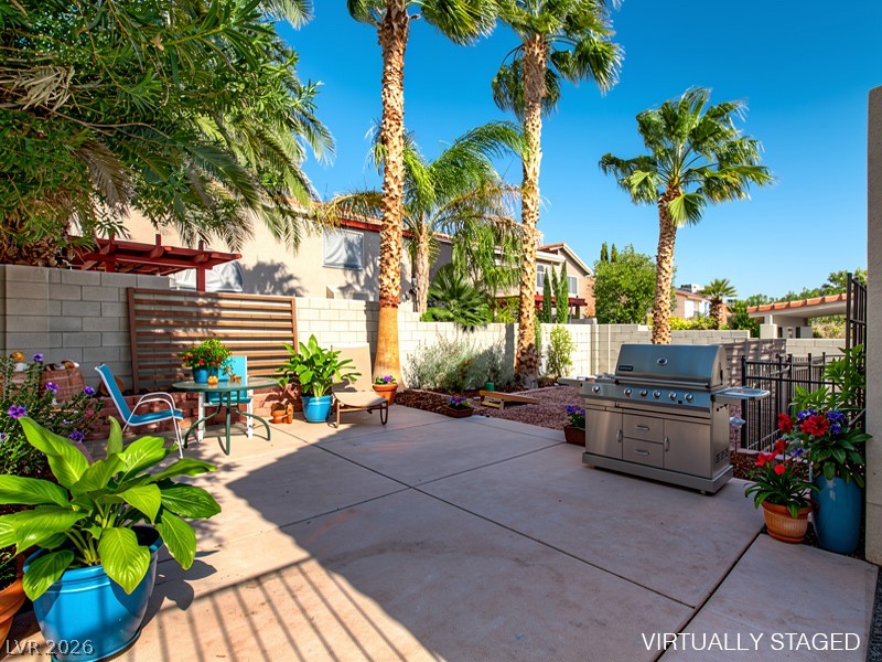 8752 Autumn Wreath Avenue Las Vegas NV 89129