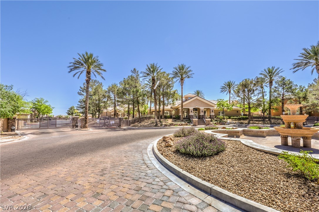 8031 Retriever Avenue Las Vegas NV 89147