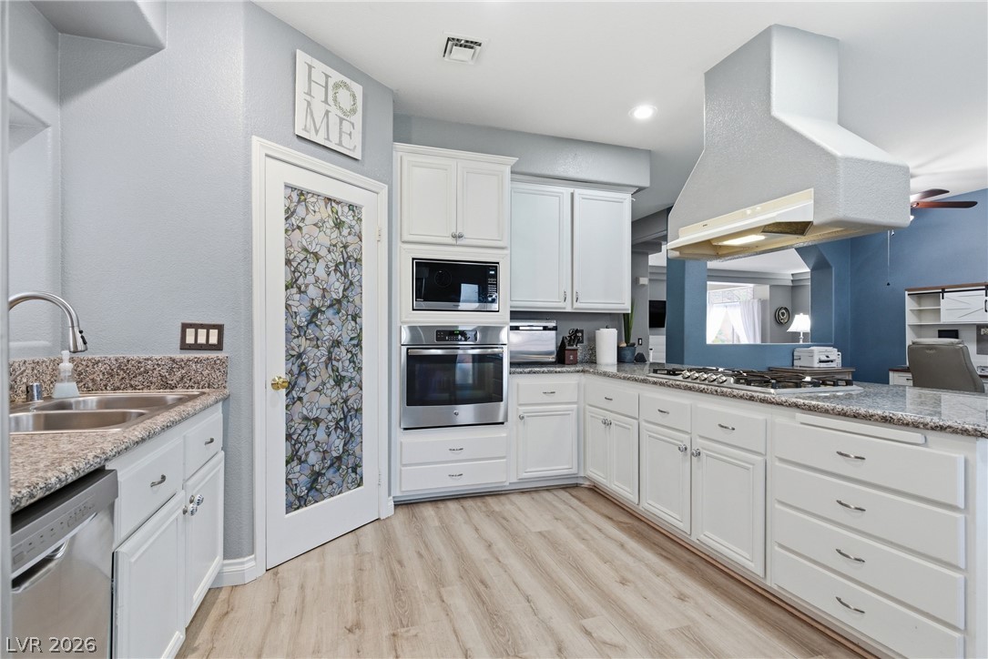 5624 Burdel Street Las Vegas NV 89149