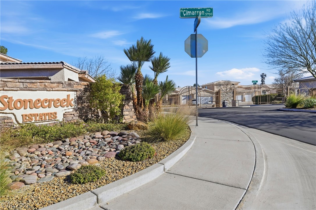 5624 Burdel Street Las Vegas NV 89149