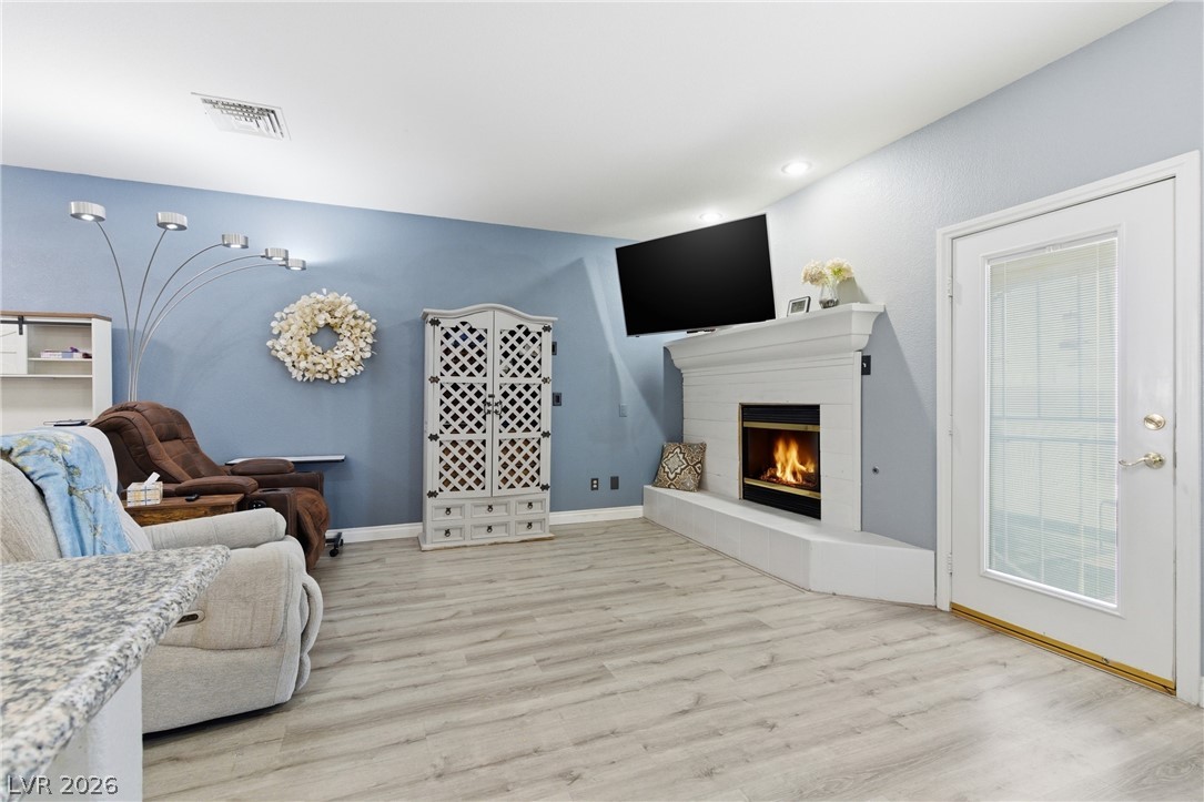 5624 Burdel Street Las Vegas NV 89149