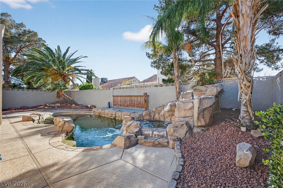 5105 Golfridge Drive Las Vegas NV 89130