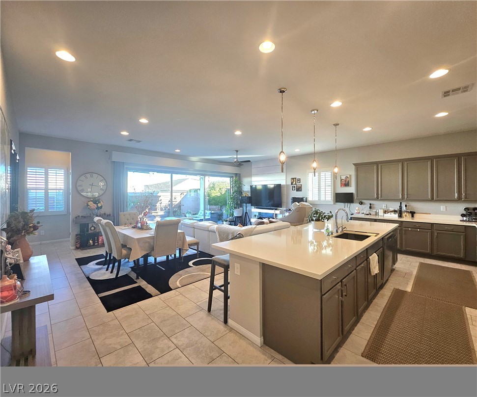 8522 Tiny Deer Street Las Vegas NV 89148
