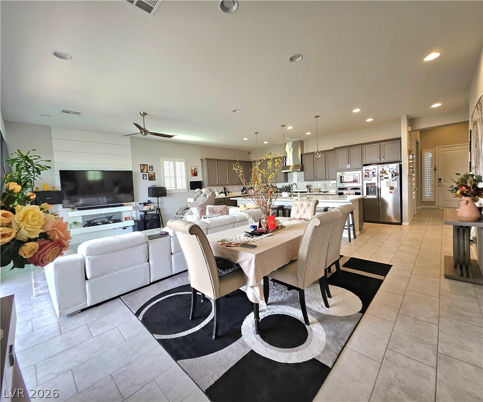 8522 Tiny Deer Street Las Vegas NV 89148