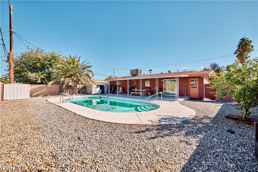 4504 Exposition Avenue Las Vegas NV 89102