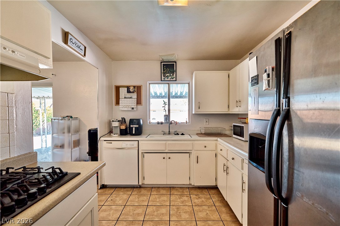 4504 Exposition Avenue Las Vegas NV 89102
