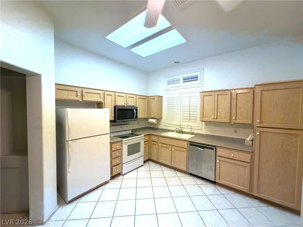 10709 Dover Creek Avenue Las Vegas NV 89134